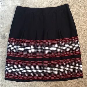 Ann Taylor - B & W Red Polka Dot Flow Skirt - 10P